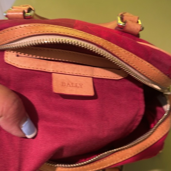 Bally crossbody bag ( for Shenoa only) - Picture 10 of 11